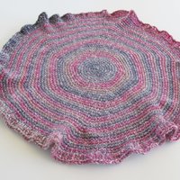 Crocheted Pet Sleeping Mat, Red Multi
