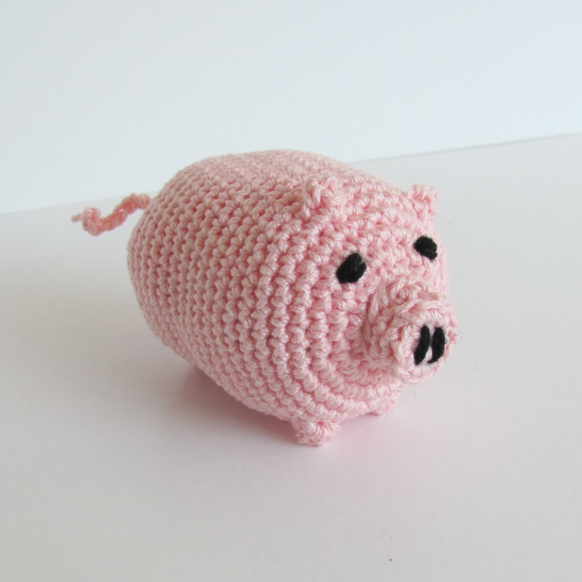 Cotton Crocheted Squeaky Pink Pig Plush Dog Toy for Small Dogs